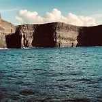 Wild Atlantic Way 아파트
