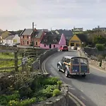 Wild Atlantic Way 아파트 Fanore